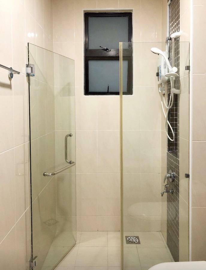 Johor Bahru Paradigm Leplatino Homestay Exterior photo