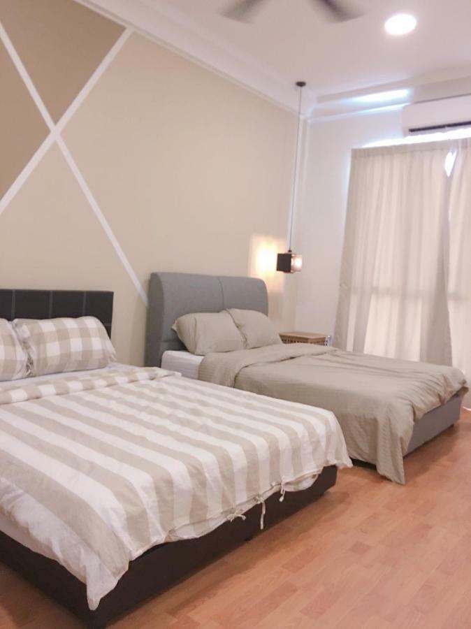Johor Bahru Paradigm Leplatino Homestay Exterior photo